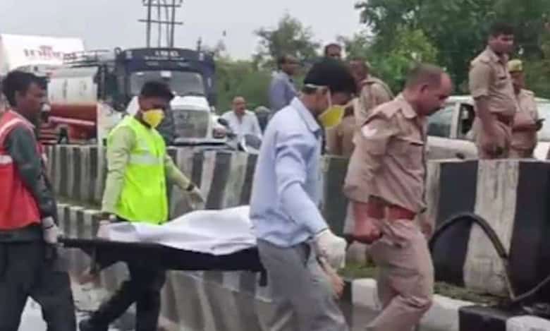 Headless body of a woman found near Kanpur UP