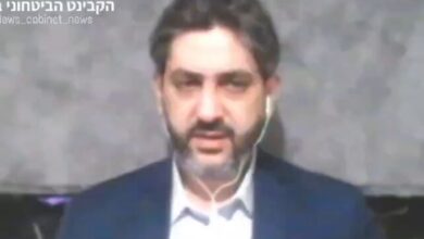 Video: Israeli airstrike injures Lebanese journalist during live broadcast