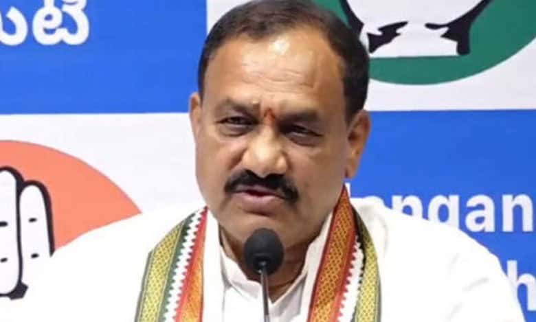 Get constitutional protection for 42 pc BC quota: Mahesh Goud to Bandi Sanjay
