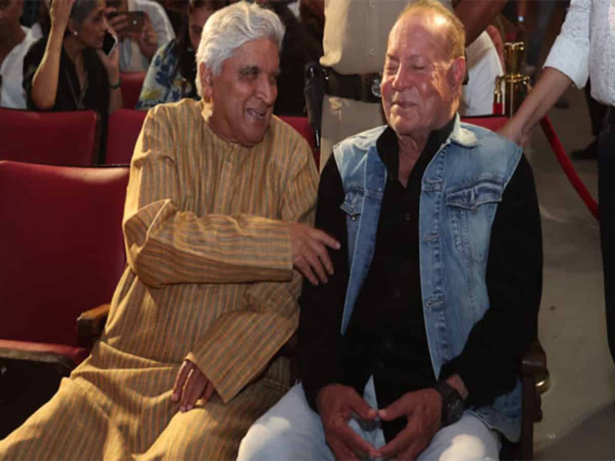 Salim-Javed attend special screening of 'Sholay' in Mumbai