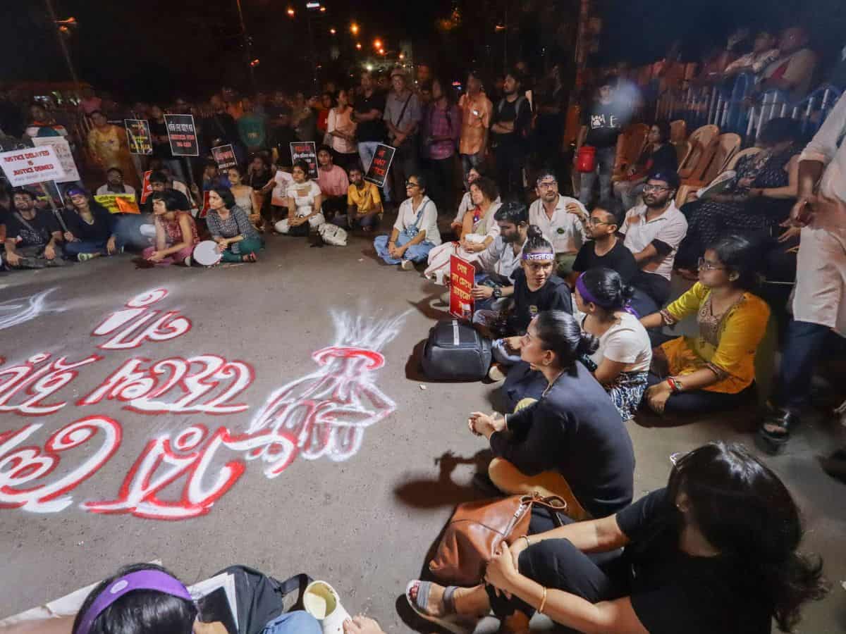 Sit in protest in Kolkata