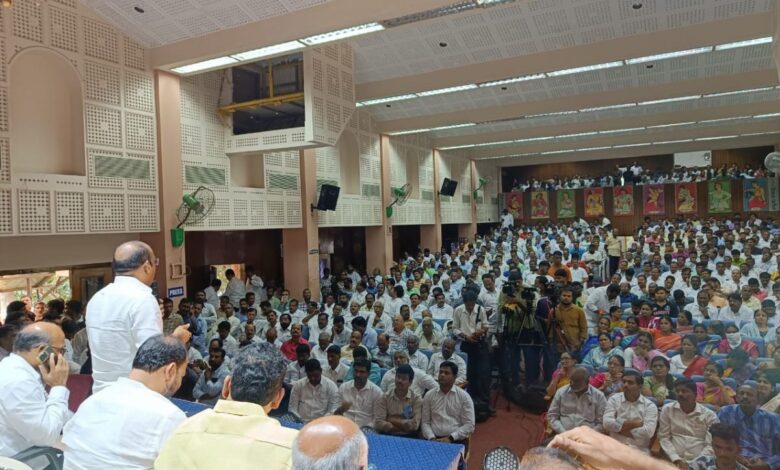 Telangana: TGEJAC demands 51 pc fitment, passes 42 resolutions