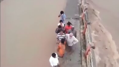 Amid heavy rains in Telangana, brave Subhan Khan risks life to save nine