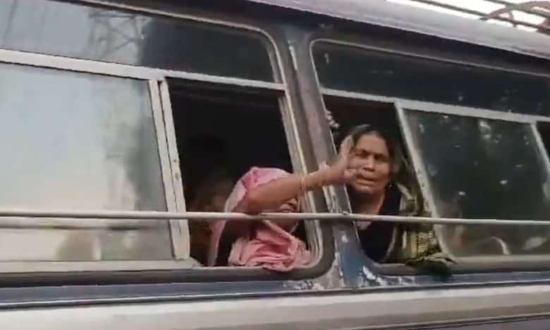 28 Bengali-speaking Muslims deported to detention center