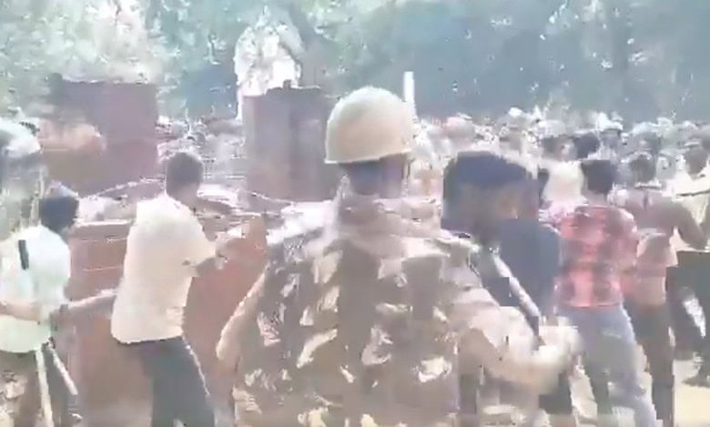 UP: Tensions rise after shivling installed at vandalized sufi tomb; FIR filed