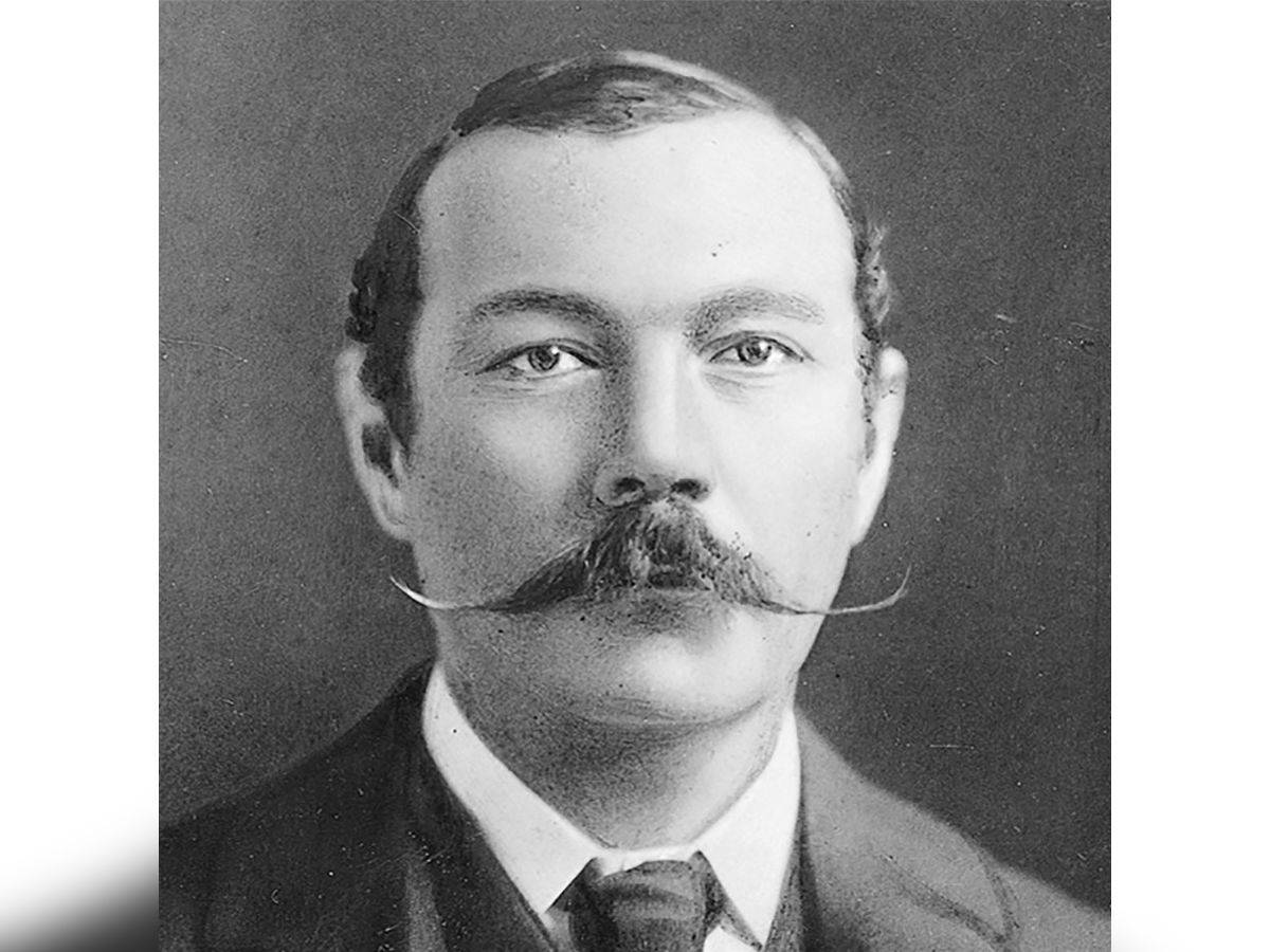 Arthur Conan Doyle