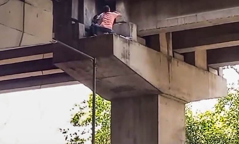 Woman gets stuck in flyover pillar in Noida, rescued