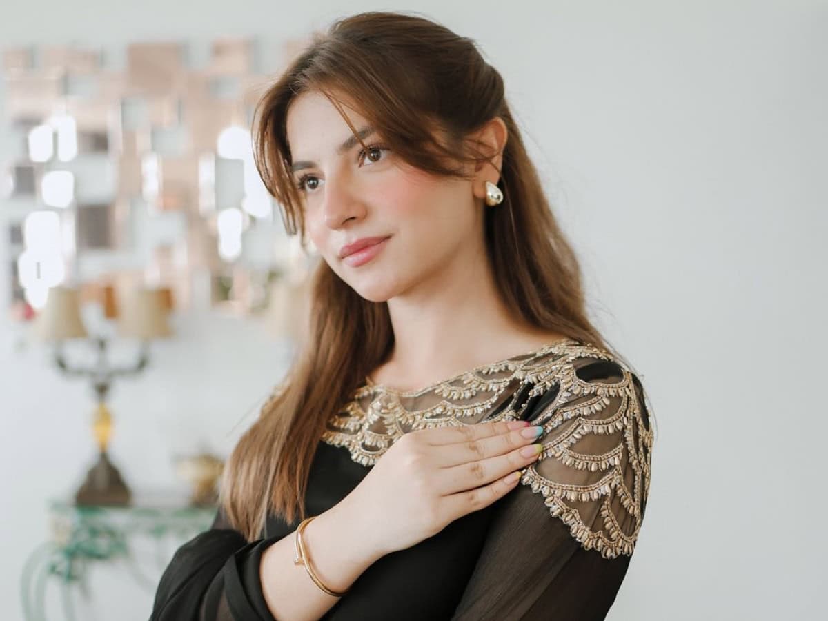 'Pawri girl' Dananeer Mobeen's new Pakistani drama, check details