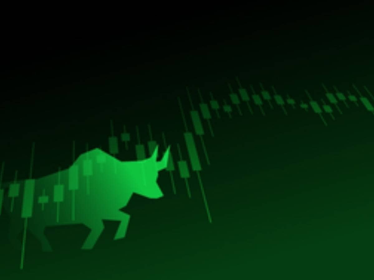 Indian stock markets hit new high amid rate cut optimism globally