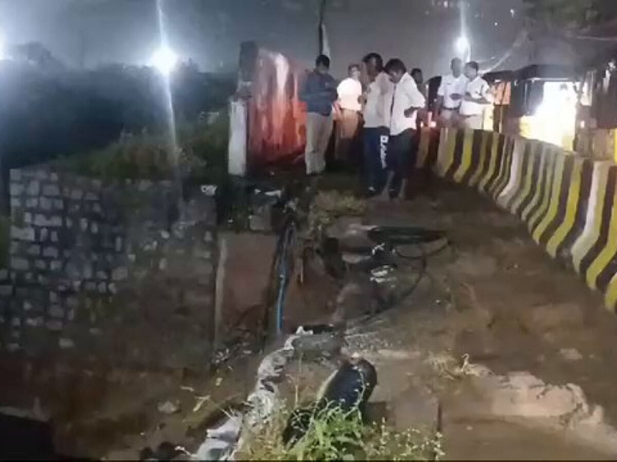 Amid heavy rains in Hyderabad, portion of Falaknuma bridge caves in