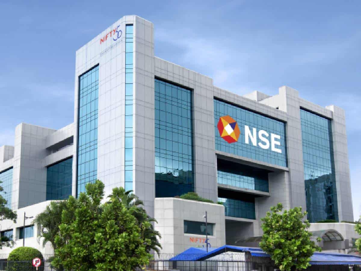 at least 2.2 crore women among 10 crore nse investors