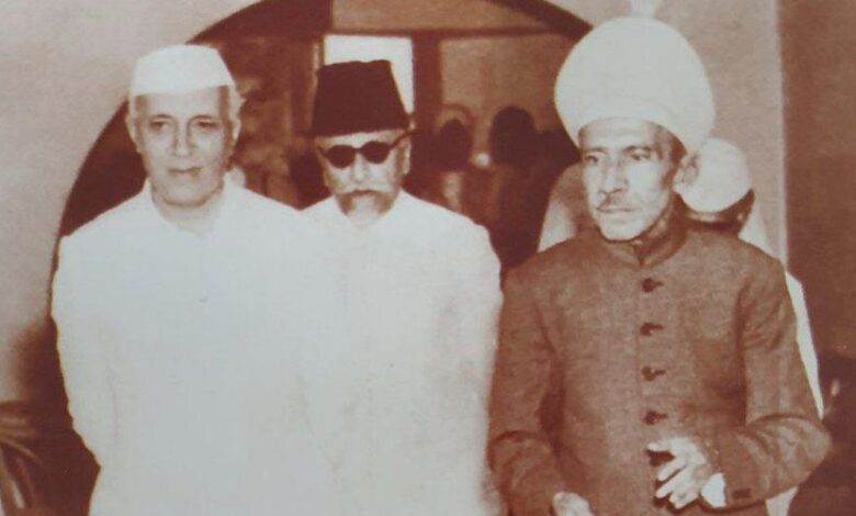 Osman Ali Khan with Indian PM Jawaharlal Nehru