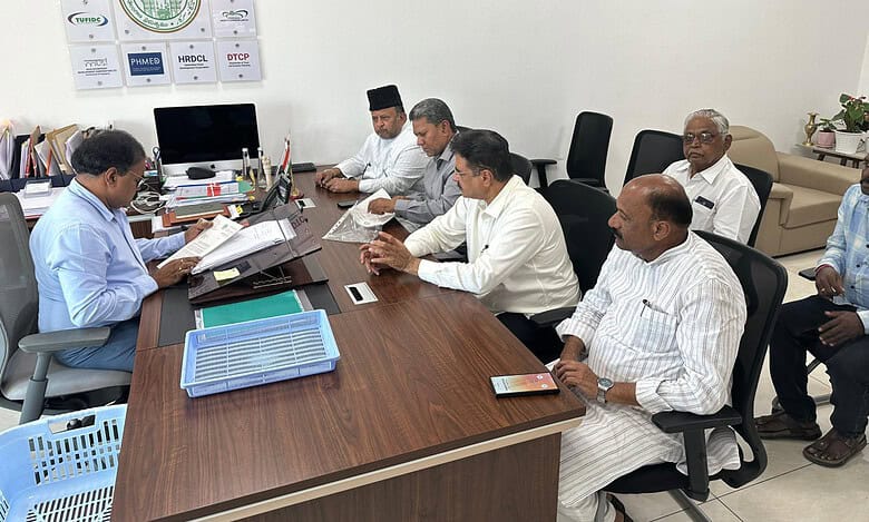 Hyderabad: AIMIM submits representation to MAUD over HYDRA demolitions