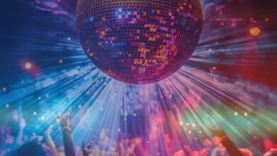 Police raids bar in Hyderabad for obscene dancing, 13 held