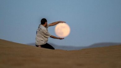 Hunter's Supermoon: The 2024's biggest, brightest full moon lights up Saudi skies