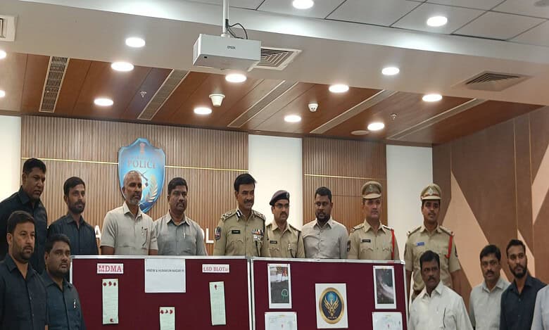 Hyderabad: 4 nabbed for selling drugs; MDMA, LSD worth Rs 20L seized