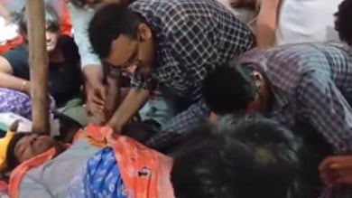 Junior doctor sitting on hunger strike hospitalised- IANS