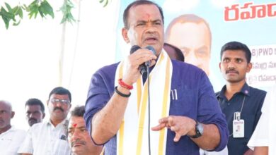 Telangana govt to build 17K km of roads, eliminate dirt roads: Komatireddy