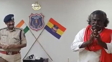 Rachakonda commissioner Sudheer Babu offers support to Darshanam Mogulaiah on his land issue.
