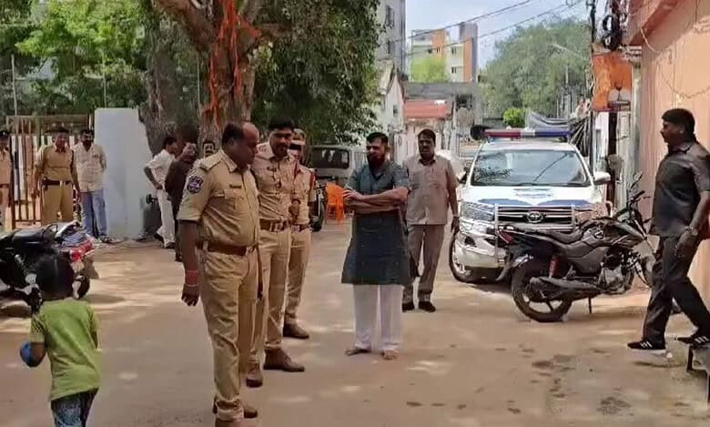 Video: Raja Singh placed under house arrest again