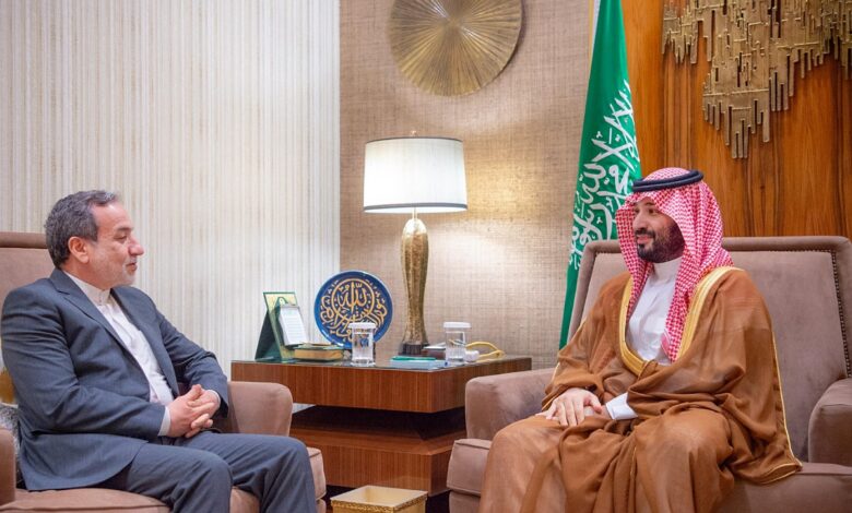 Saudi Crown Prince, Iranian FM discuss regional developments
