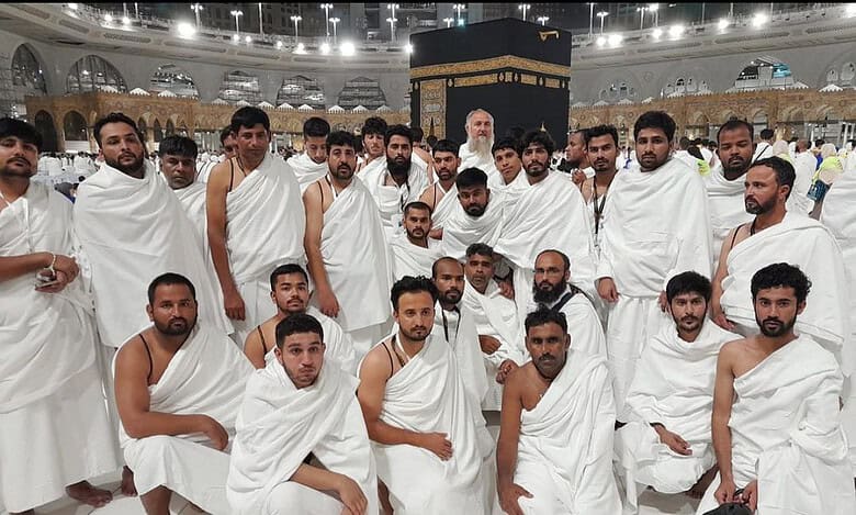Over 400 UAE workers perform Umrah free of cost; Know about the initiative