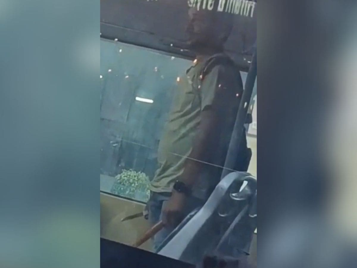 Frustrated unemployed youth stabs BMTC conductor in Bengaluru