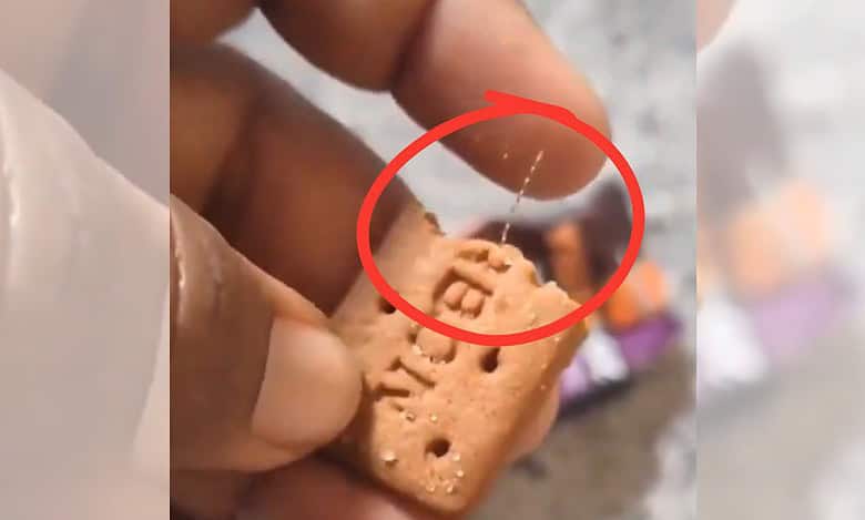 Telangana man discovers iron wire in biscuit