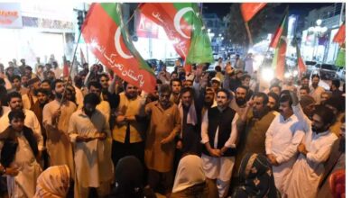 More than 30 supporters of Imran Khan's party arrested in Lahore