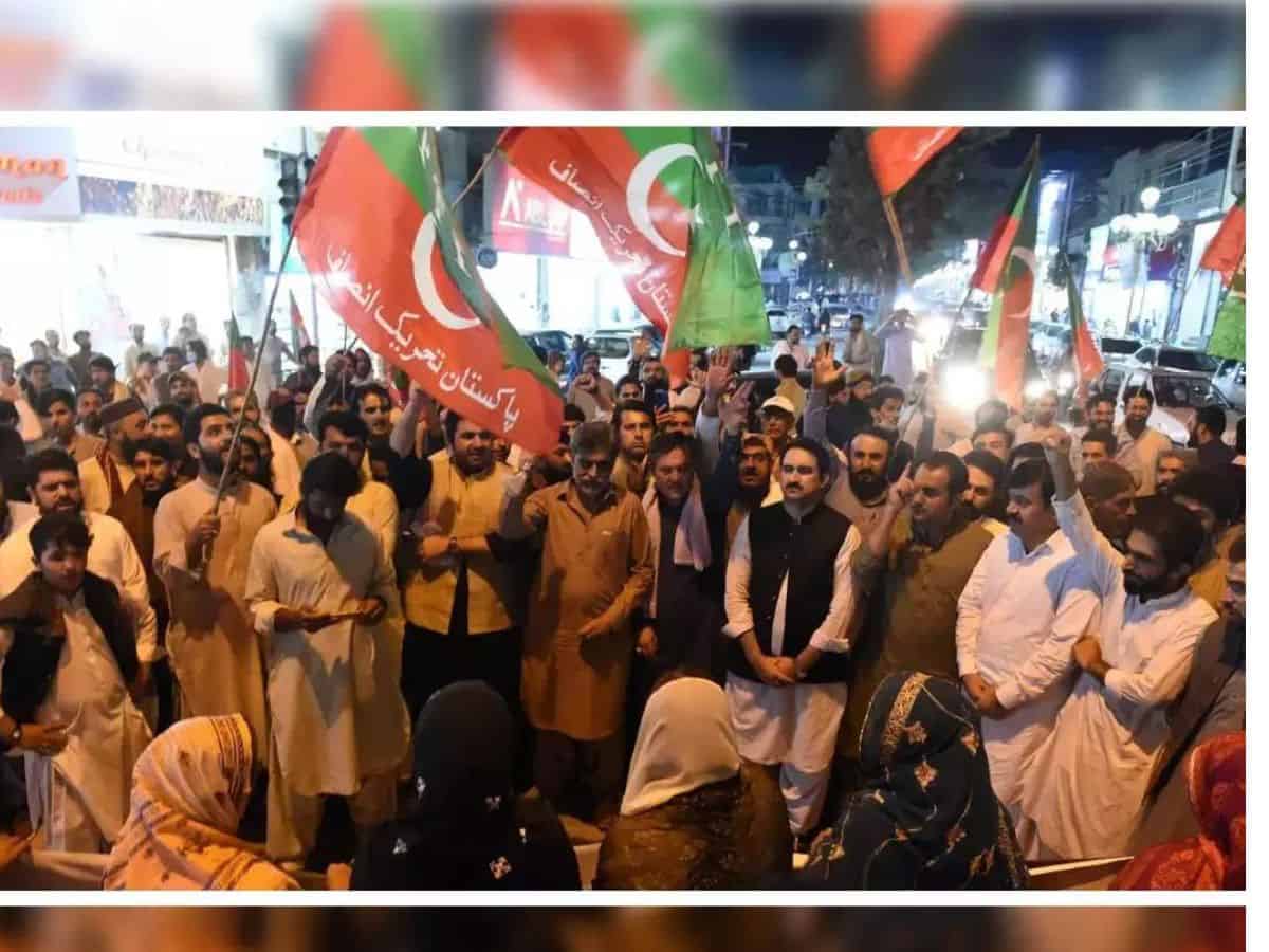More than 30 supporters of Imran Khan's party arrested in Lahore