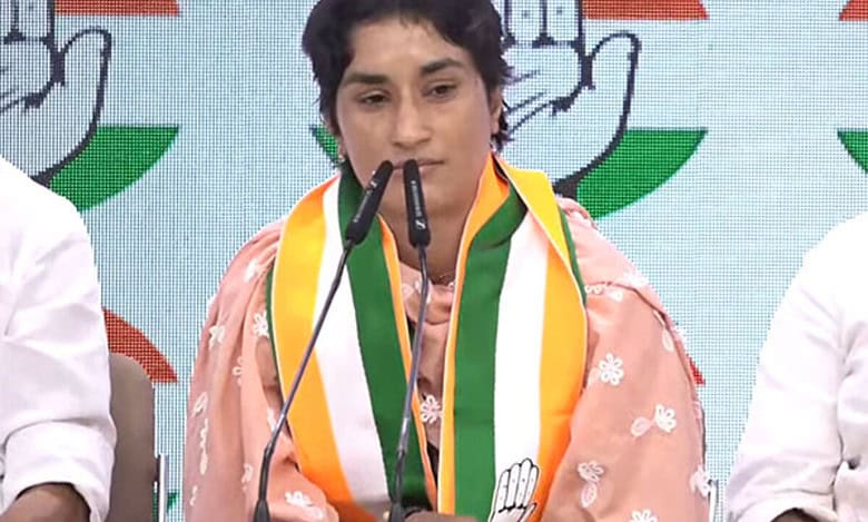 Congress’ Vinesh Phogat demands a women’s college in Julana