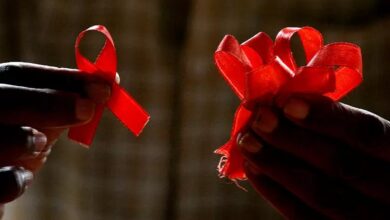 Over 100 expats with AIDS deported from Kuwait