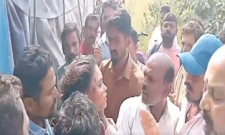 Telangana: Bandi Sanjay rescues woman trapped under truck in Huzurabad