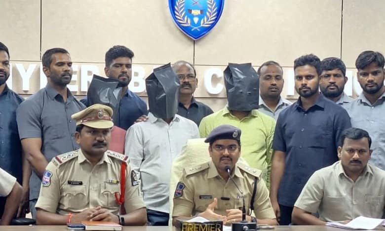 Fake certificate cartel busted in Secunderabad