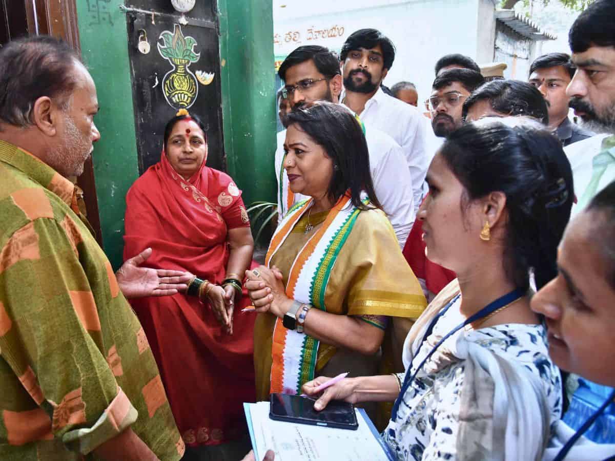 GHMC Mayor joining Telangana Caste Census