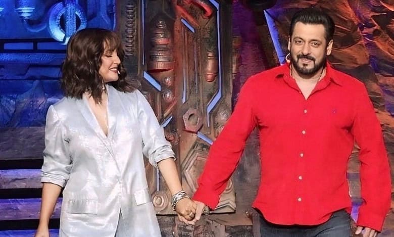 Hina Khan shares heartfelt post about Salman Khan