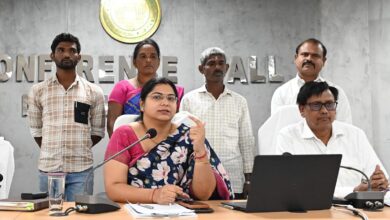 Telangana: Saudi returnee thanks Nirmal collector for his safe return, seeks self-employment