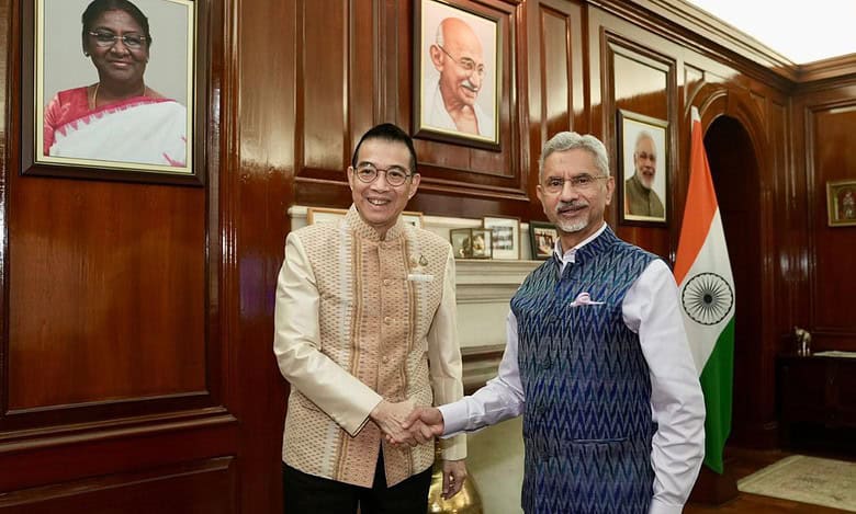 Thai counterpart Maris Sangiampongsa and EAM jaishankar