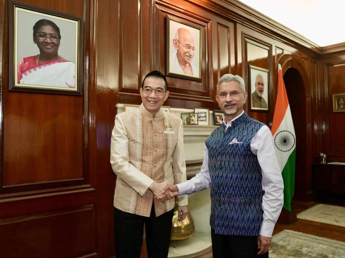 Thai counterpart Maris Sangiampongsa and EAM jaishankar