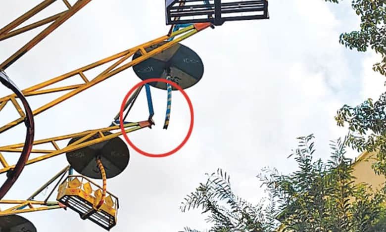 Andhra: 25-yr-old loses life after cabin of ride falls mid air