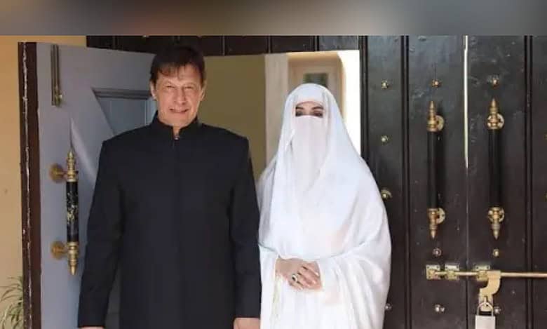 Pakkistan: Imran Khan agreed to change protest venue, Bushra Bibi insisted on D-Chowk
