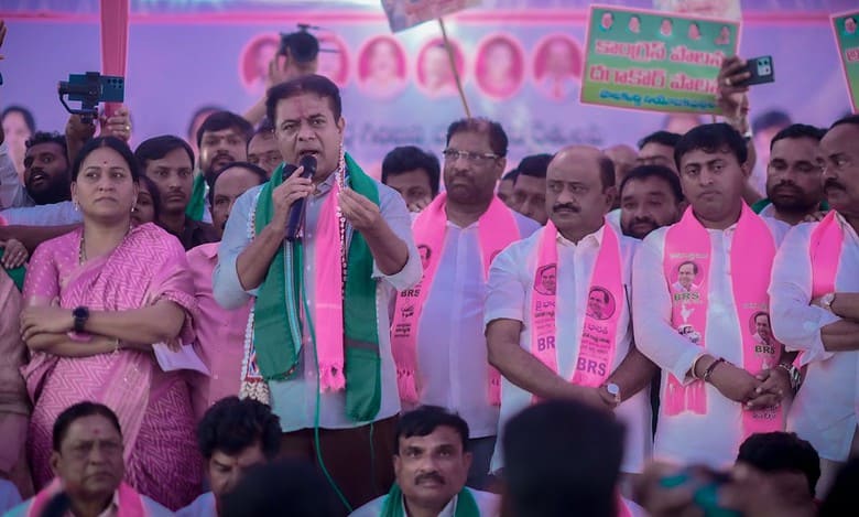 Telangana: BRS stages ‘Maha Dharna’ in support of Lagacharla farmers