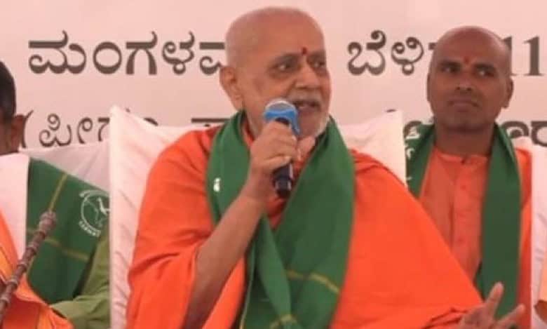 Vishwa Vokkaliga Mutt Seer Chandrashekaranatha Swamiji