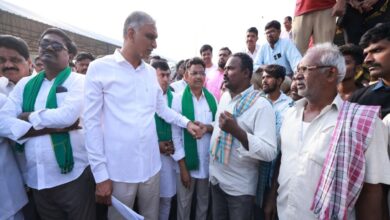 Harish Rao slams Telangana govt over bonus to cotton farmers