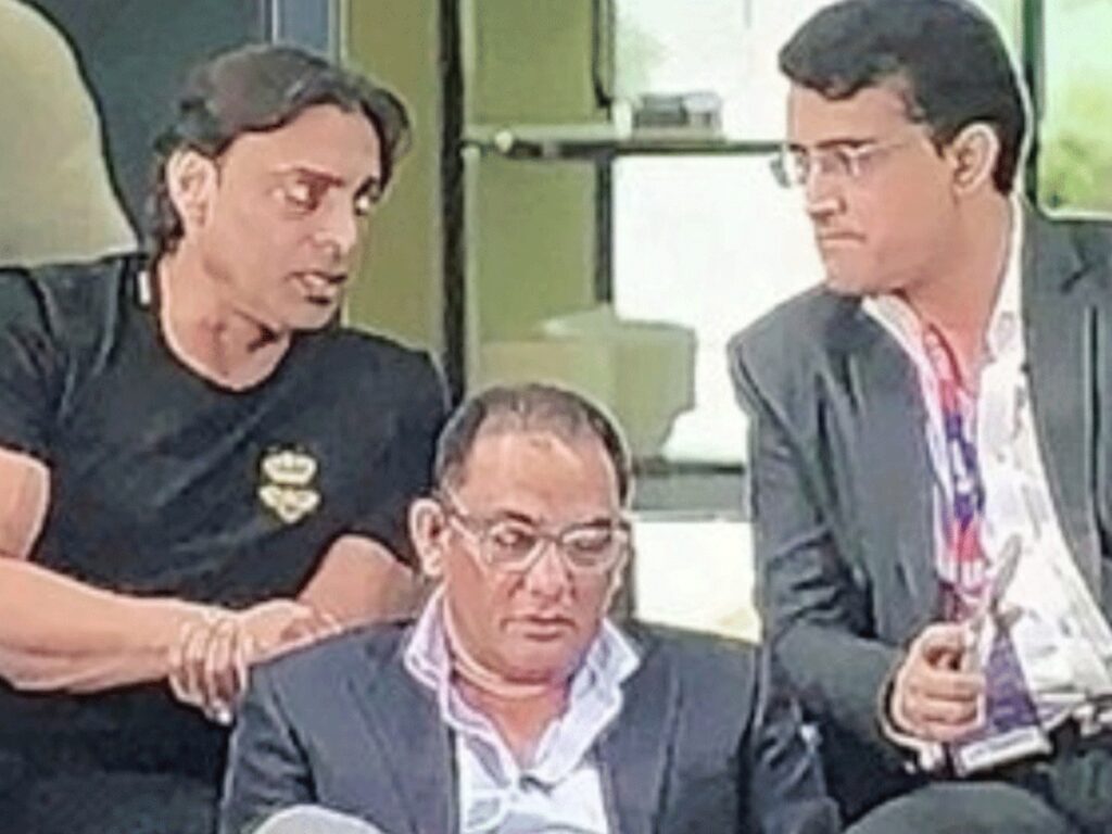 Sourav Ganguly and Shoaib Akhtar