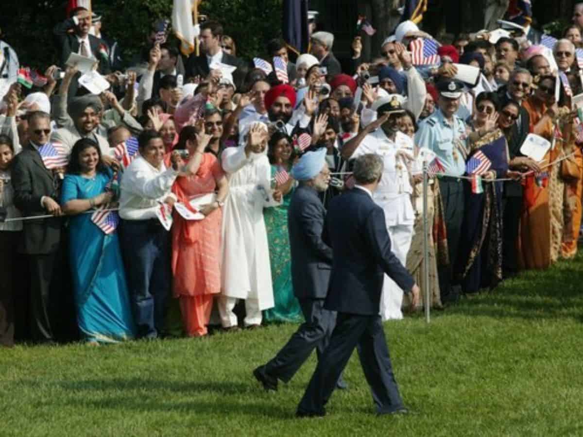 George W Bush and Dr Manmohan Singh in the USA