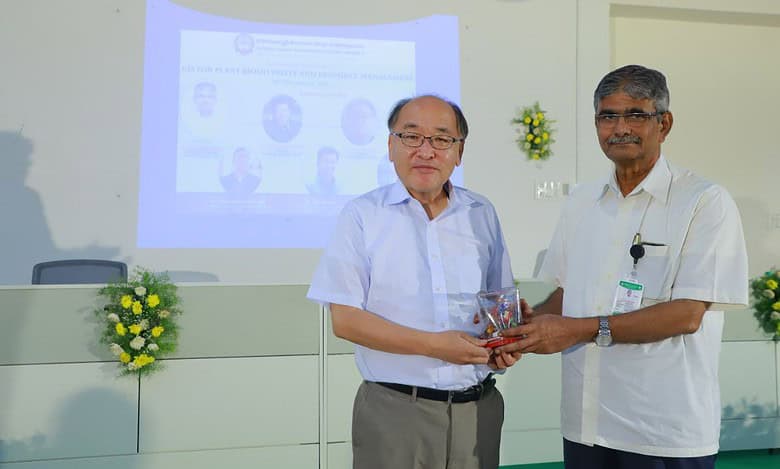 The vice-chancellor of Sri Konda Laxman Telangana Horticultural University says that the Internet of Things (IoT) will be the future of horticulture.