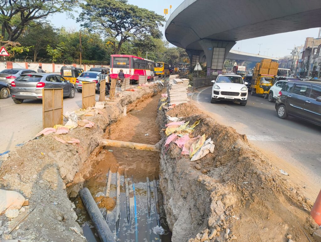 Traffic woes in Hyderabad surge due to Mehdipatnam-Tolichowki stretch works