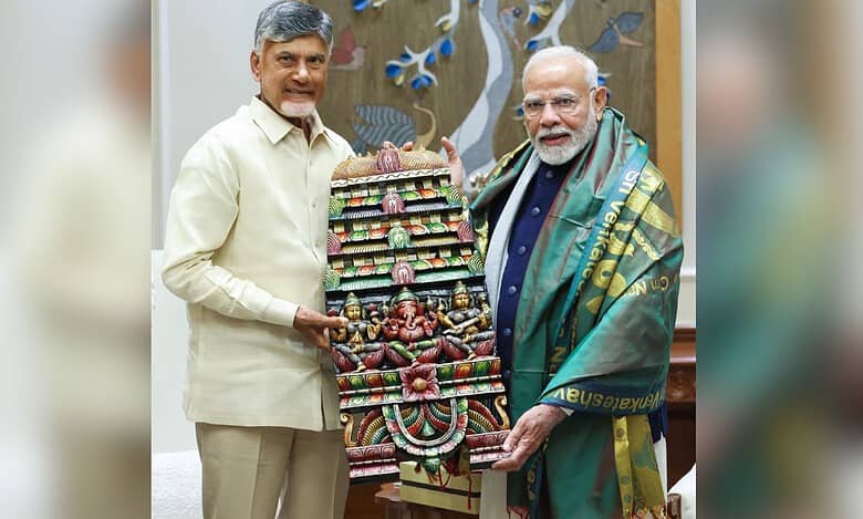 Andhra CM Naidu meets PM Modi, seeks special financial assistance