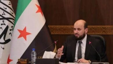 Syrian transitional govt talks with ousted officials to transfer power